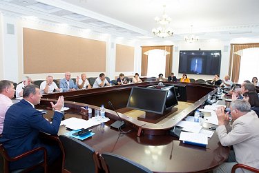 Совет ЗС утвердил повестку очередной парламентской сессии