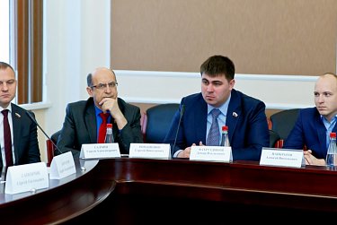 Молодежный парламент: первые итоги