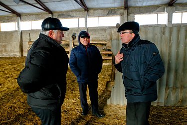 Парламентарии провели День информации в Акбулакском районе