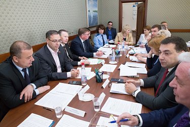 Об исполнении областного бюджета за 2016 год и бюджетных процессах