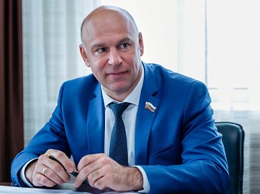 Аркадий Швецов: «Жители многоквартирных домов смогут эффективнее управлять своим имуществом»