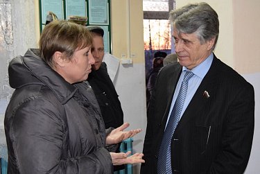 Александр Жарков призвал сельчан активнее участвовать в развитии местного самоуправления