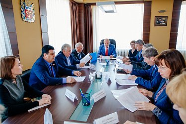 О градостроительной и дорожной деятельности – на заседании профильного комитета 