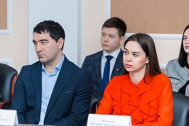 Молодежный парламент нового созыва приступил к работе