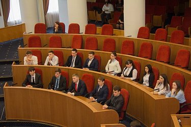 На парламентский урок – в Законодательное Собрание