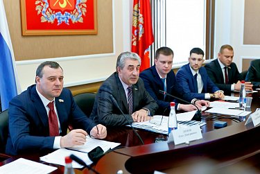 Молодежный парламент: первые итоги