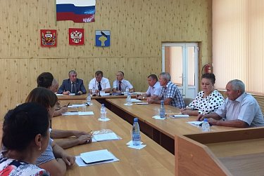 Социальные объекты – сфера ответственности всех уровней власти