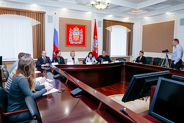 На брифинге фракции ЛДПР