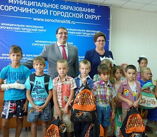 Депутаты пожелали хороших отметок