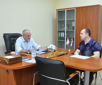 Депутаты работали с обращениями жителей