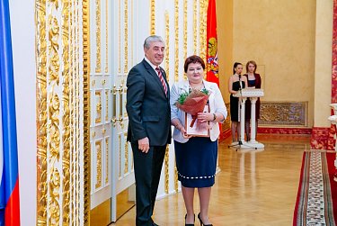 Сергей Грачев поздравил лучших педагогов Оренбуржья