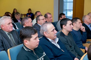 Внимание совершенствованию земельных отношений 