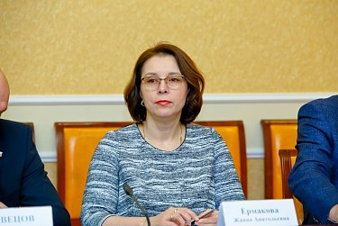 Депутаты приняли участие в заседании Инвестиционного совета области