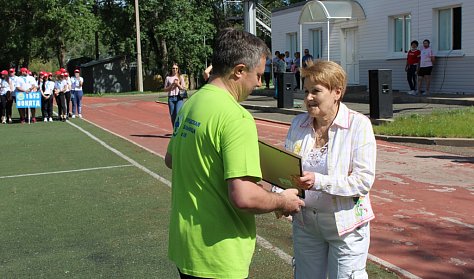 Из кабинета – на спортплощадку