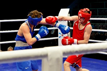 В Оренбурге стартовало первенство России по боксу среди юниоров