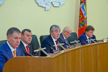 Бюджет области принят в первом чтении 