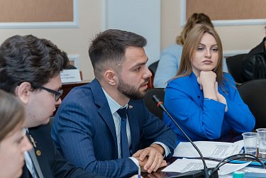 Молодежный парламент избрал председателя
