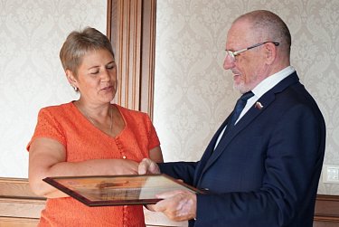 Слова благодарности в адрес депутата Ивана Дикмана