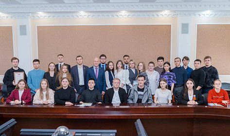 Сохраняя память о великой Победе