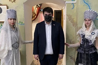 Знакомимся с историей пухового платка