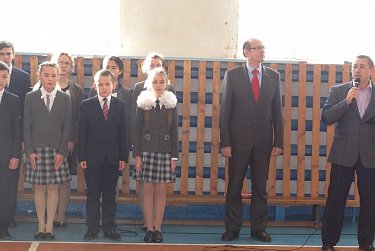 Парламентарии провели День информации в Акбулакском районе