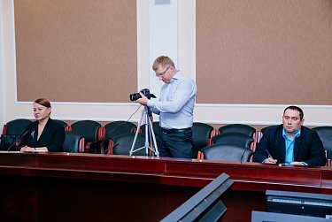 На брифинге фракции ЛДПР