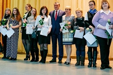 Россию строить молодым!