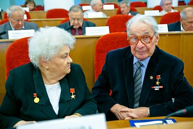 Сергей Грачев: «Надо максимально использовать различные формы и инструменты работы с молодежью, включая личный пример»