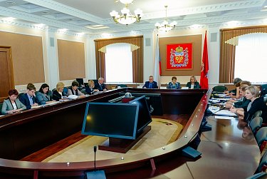 О распределении бюджетных средств в сфере здравоохранения