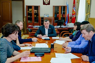 На совещании с руководителями фракций