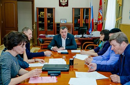 На совещании с руководителями фракций